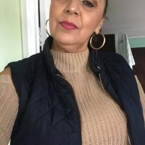 Meet your Posher, Ramona